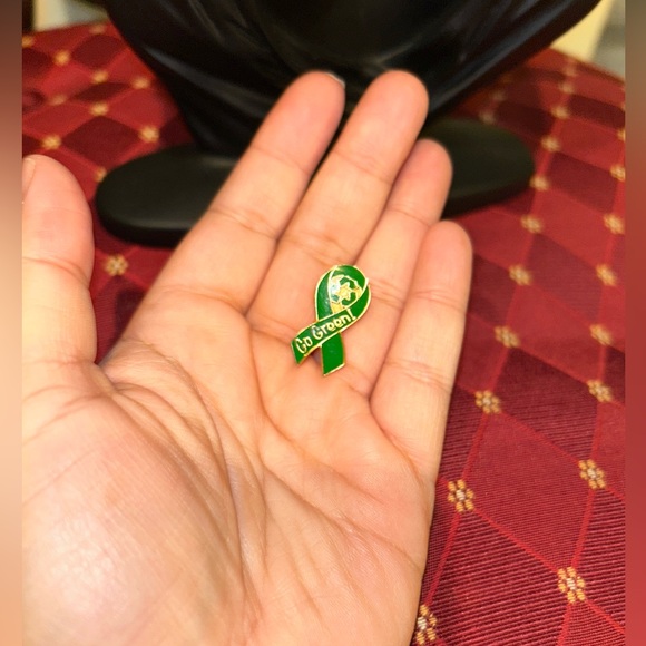 Go green ribbon - Picture 3 of 3